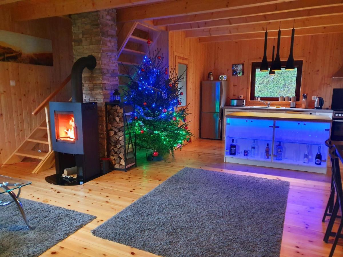 Mana Village - Jacuzzi&Sauna Barlomino Luaran gambar